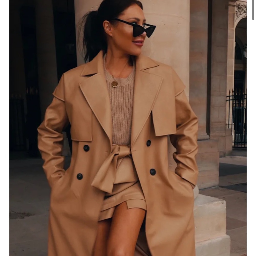 LORNA LUXE CAMEL 'LADY' LEATHER LOOK TRENCH COAT